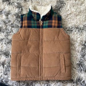 Old navy 18-24 kids fleece lined vest